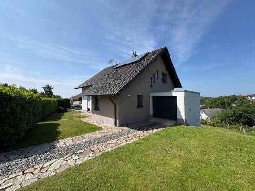 Einfamilienhaus zum Kauf 469.000 € 7 Zimmer 185 m² 659 m² Grundstück Holzerath 54316