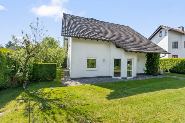 Einfamilienhaus zum Kauf 399.500 € 6 Zimmer 152 m² 672 m² Grundstück frei ab sofort Dünschede Attendorn 57439