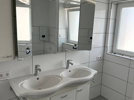 Wohnung zur Miete 650 € 2 Zimmer 61 m² frei ab sofort Bünde Bünde 32257