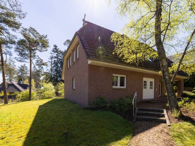 Einfamilienhaus zum Kauf 499.000 € 5 Zimmer 184 m² 1.000 m² Grundstück Salzhausen Salzhausen 21376