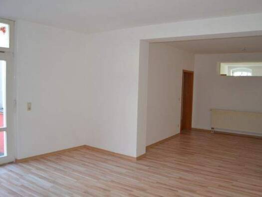 Wohnung zur Miete 790 € 3 Zimmer 105,9 m² EG frei ab sofort Saalfeld Saalfeld/Saale 07318