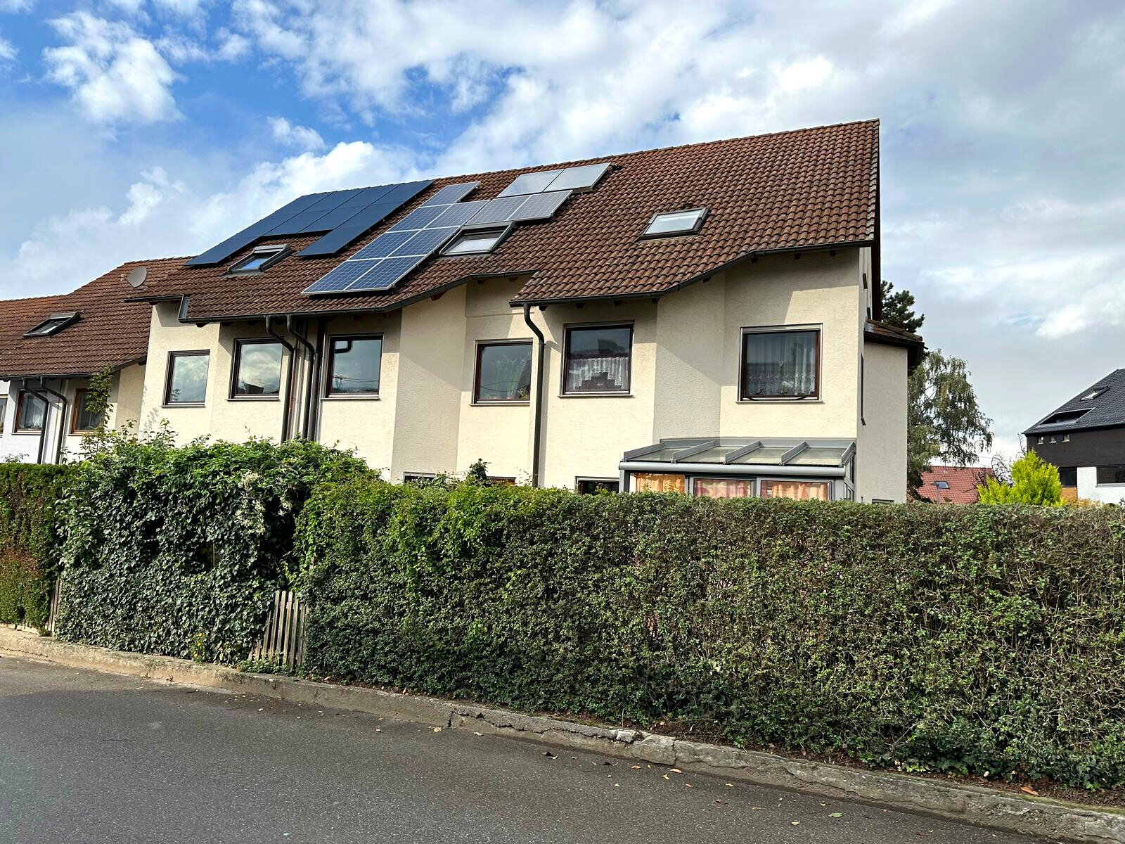 Haus zum Kauf 498.000 € 5,5 Zimmer 120 m²<br/>Wohnfläche 179 m²<br/>Grundstück Bonlanden Filderstadt 70794