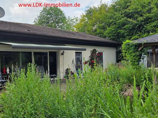 Haus zum Kauf 695.000 € 13 Zimmer 353 m² 1.870 m² Grundstück Burbach Burbach 57299