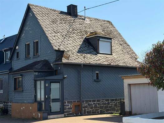 Einfamilienhaus zum Kauf 173.000 € 5 Zimmer 140 m² 590 m² Grundstück Schönberg Höhn 56462