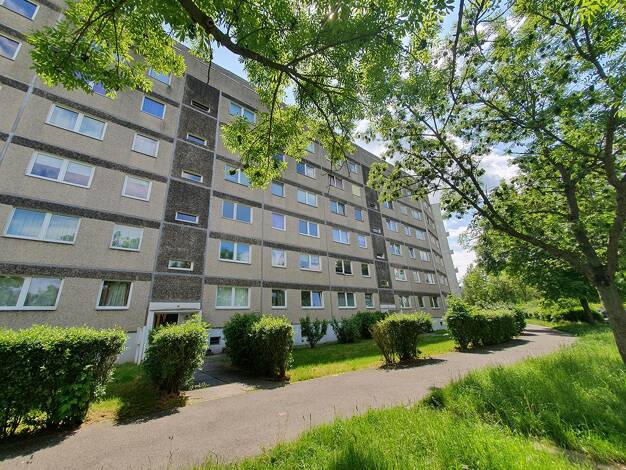 Wohnung zur Miete 422 € 3 Zimmer 70,2 m² Schönauer Ring 33 Schönau West 04205