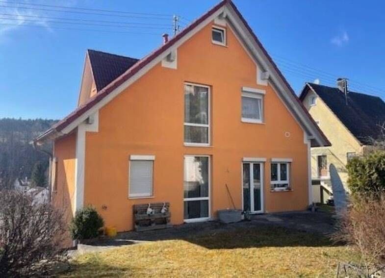 Einfamilienhaus zum Kauf 285.000 € 8 Zimmer 211,7 m² 399 m² Grundstück Zwiefalten Zwiefalten 88529