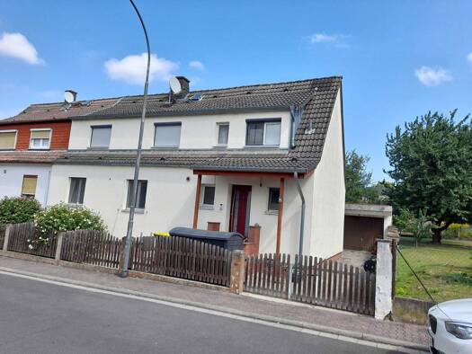 Doppelhaushälfte zum Kauf 449.000 € 5 Zimmer 128 m² 625 m² Grundstück Ilbenstadt Niddatal 61194