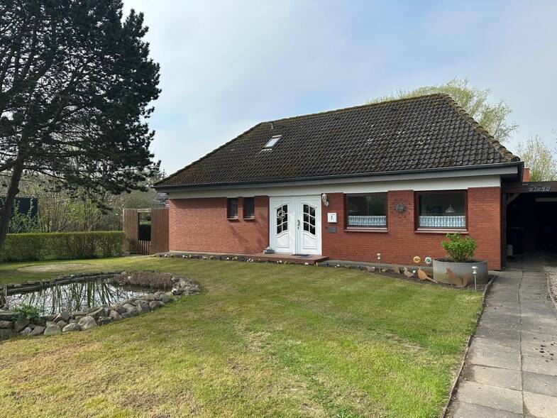 Bungalow zum Kauf 245.000 € 5 Zimmer 140 m² 1.091 m² Grundstück Harmsdorf Harmsdorf 23738