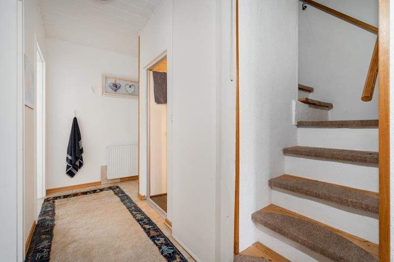 Immobilie in Westerholt - Westerholt: Großzügiges Wohnhaus mit Garage und großem Grundstück in Nenndorf! - Bild 3