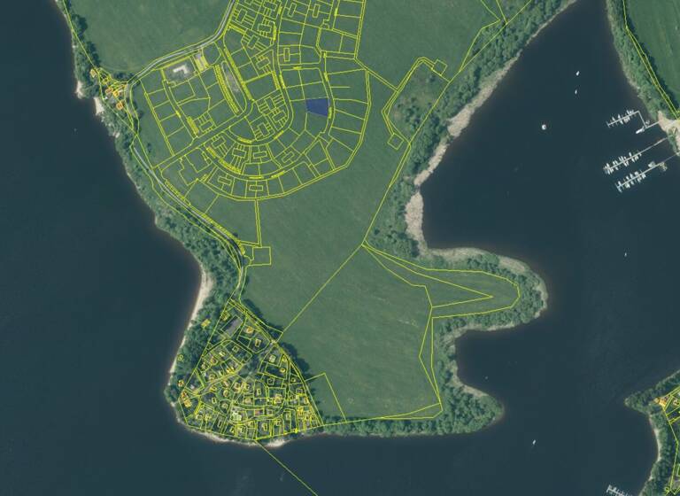 Grundstück zum Kauf 221.106 € 1.128 m² Grundstück Frymburk 38226