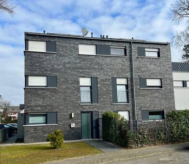 Wohnung zur Miete 950 € 3 Zimmer 98 m² frei ab 01.09.2025 Esterfeld Meppen 49716