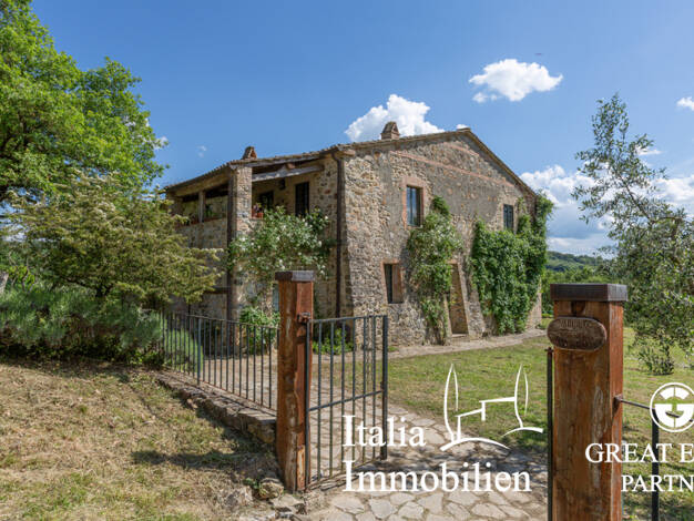 Bauernhaus zum Kauf 875.000 € 13 Zimmer 466 m² 67.000 m² Grundstück San Casciano dei Bagni 53040