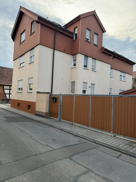 Mehrfamilienhaus zum Kauf 490.000 € 12 Zimmer 340 m²<br/>Wohnfläche 340 m²<br/>Grundstück Burggrabenstr. 00 Groß-Rohrheim 68649