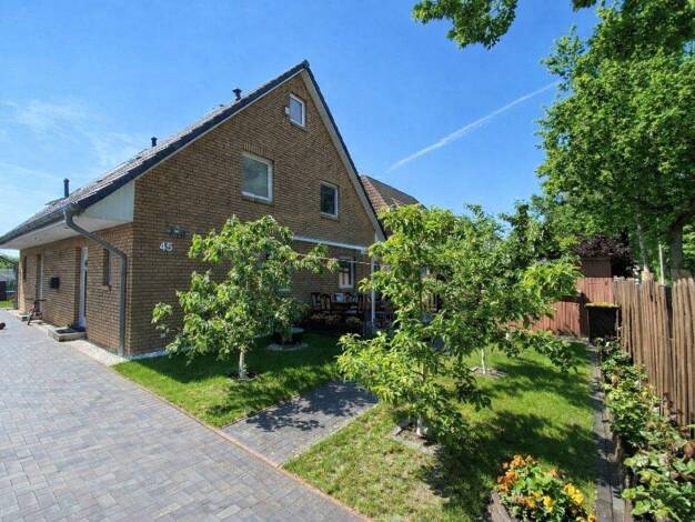 Mehrfamilienhaus zum Kauf provisionsfrei 739.000 € 7 Zimmer 203 m² 601 m² Grundstück Pinneberg 25421