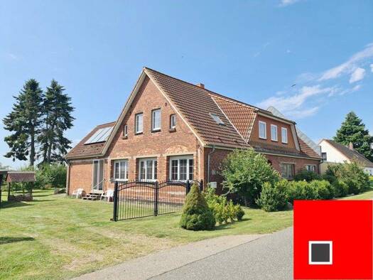 Einfamilienhaus zum Kauf 379.000 € 10 Zimmer 300 m² 2.190 m² Grundstück frei ab sofort Papenhagen 18510