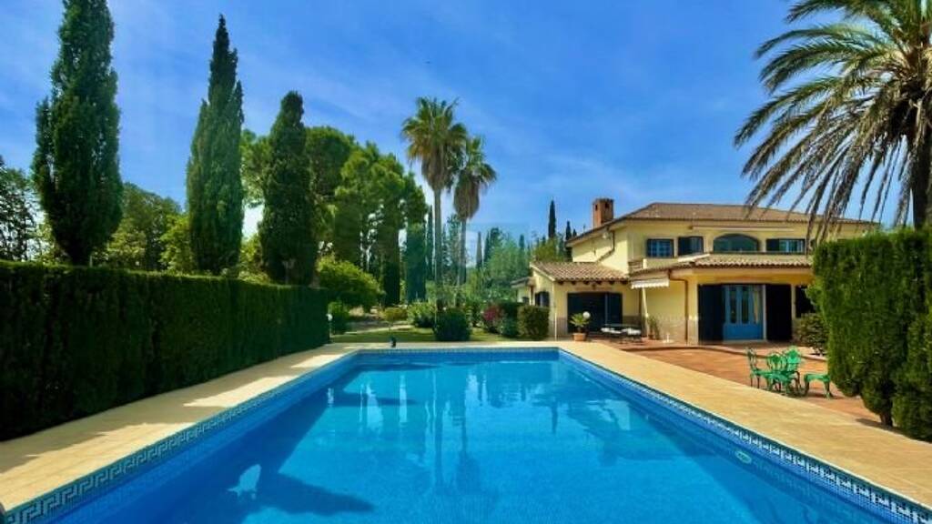 Landhaus zum Kauf provisionsfrei 1.275.000 € 7 Zimmer 340 m² 16.800 m² Grundstück Portocristo