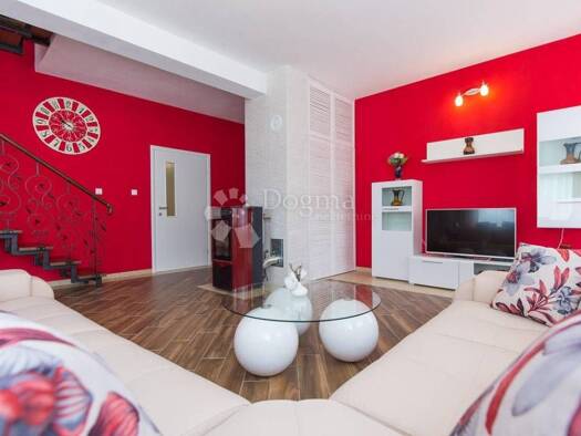 Haus zum Kauf 950.000 € 9 Zimmer 370 m² Tribalj, Vinodolska Opcina Vinodolska opcina