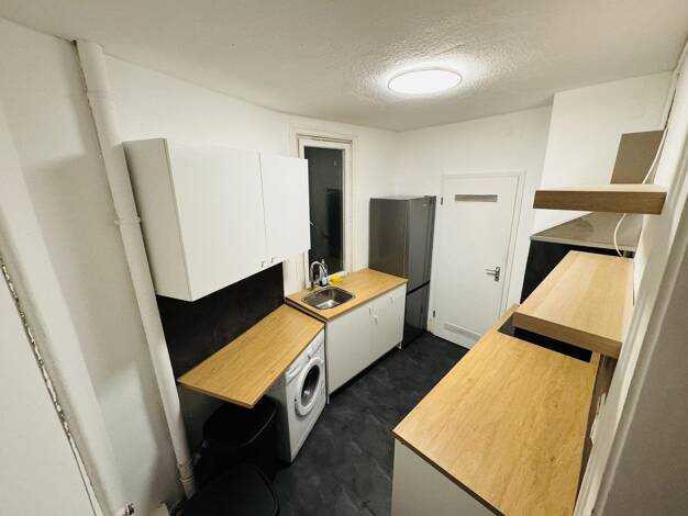 Wohnung zum Kauf provisionsfrei 329.000 € 5 Zimmer 88 m² 1. Geschoss Bad Cannstatt Stuttgart 70372