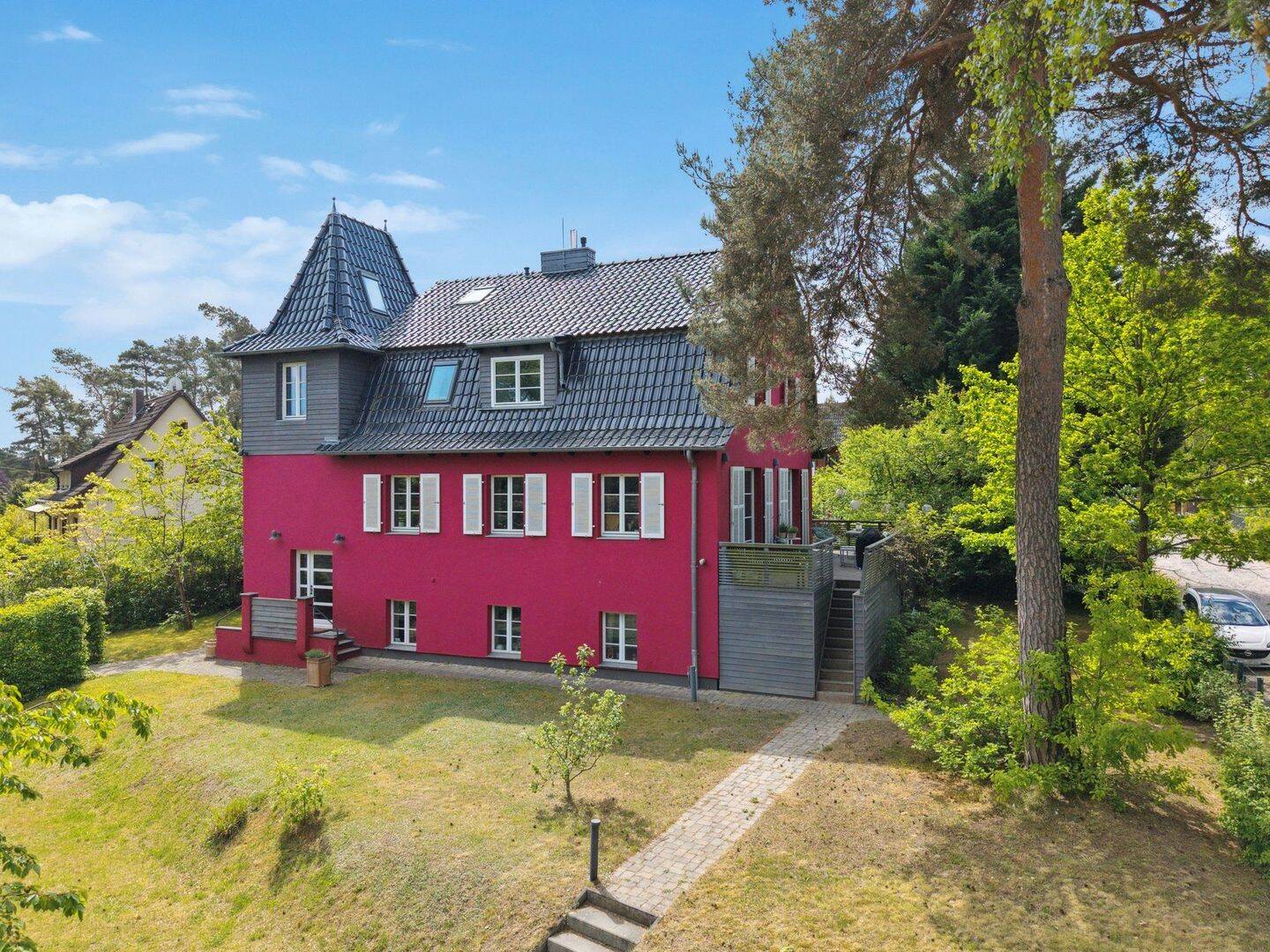 Villa zum Kauf - Ansicht 3