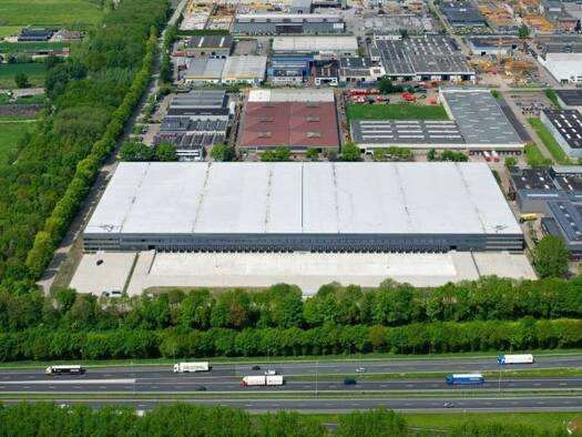 Lagerhalle zur Miete 4.000 m² Lagerfläche teilbar ab 3.700 m² - Jügesheim Rodgau 63110