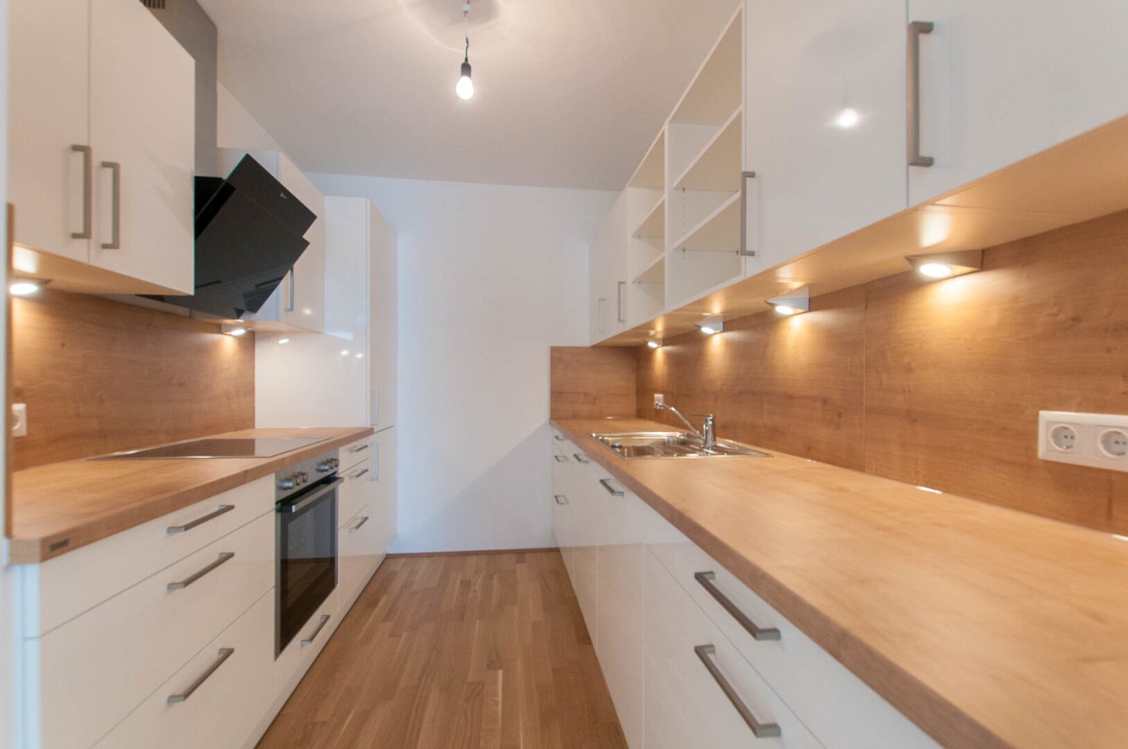 Wohnung zur Miete 1.618 € 5 Zimmer 95,5 m²<br/>Wohnfläche 1.<br/>Geschoss 01.03.2025<br/>Verfügbarkeit Wien 1110