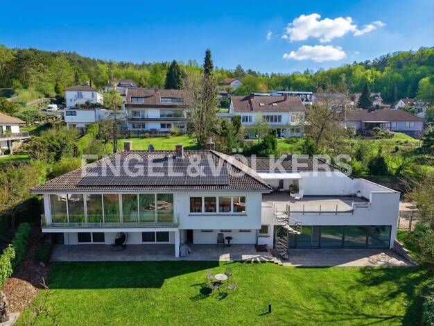 Villa zum Kauf 6 Zimmer 477 m² 1.776 m² Grundstück Bad Kissingen 97688