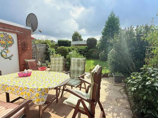 Reihenmittelhaus zum Kauf 520.000 € 6 Zimmer 135 m² 232 m² Grundstück Wedel 22880