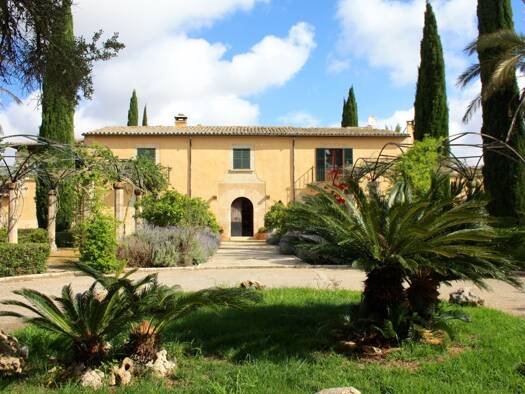 Einfamilienhaus zum Kauf 3.400.000 € 8 Zimmer 1.000 m² 1.000.000 m² Grundstück Santa Eugènia 07142