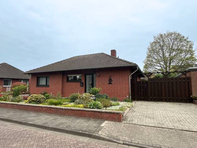 Bungalow zum Kauf 256.000 € 4 Zimmer 126,8 m² 655 m² Grundstück Rodde / Kanalhafen Rheine 48432