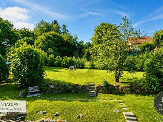 Einfamilienhaus zum Kauf 1.250.000 € 10 Zimmer 250 m² 1.247 m² Grundstück Jettenbach Beilstein 71717