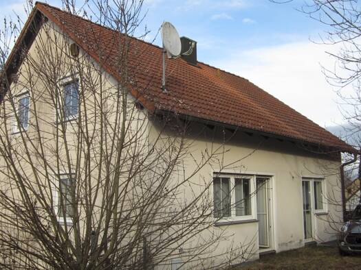 Einfamilienhaus zum Kauf 205.000 € 910 m² Grundstück Kohlberg 92702