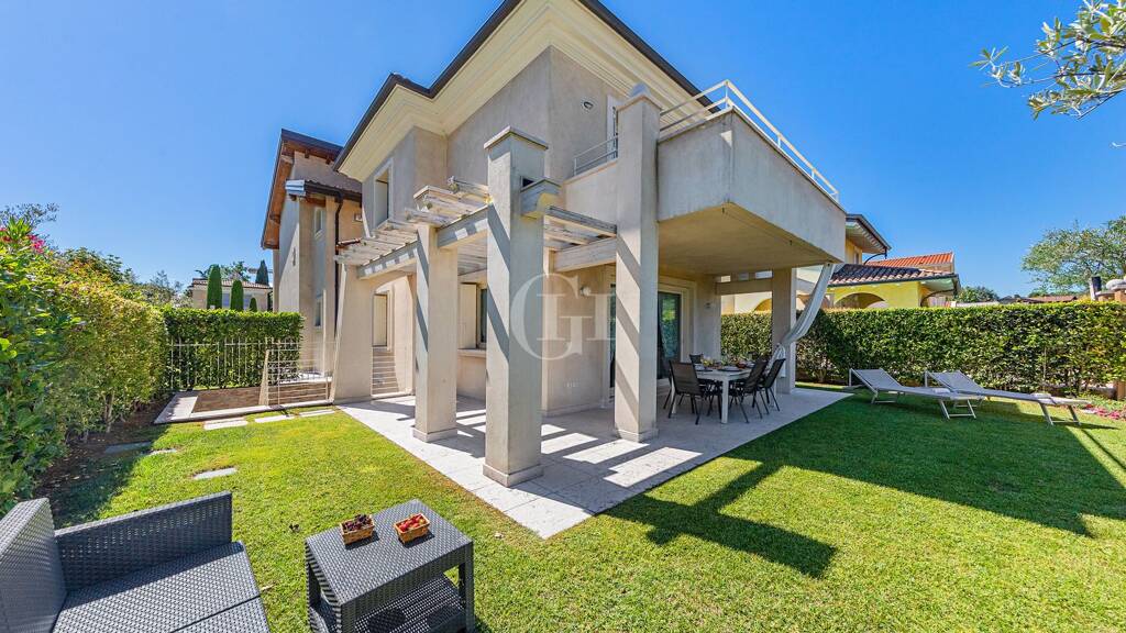 Reihenmittelhaus zum Kauf 625.000 € 4 Zimmer 103 m² 150 m² Grundstück Via Pieve Vecchia 31/B Manerba del Garda 25080