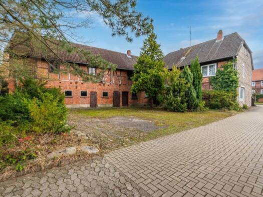 Einfamilienhaus zum Kauf 99.800 € 7 Zimmer 250 m² 750 m² Grundstück Hehlingen Wolfsburg 38446