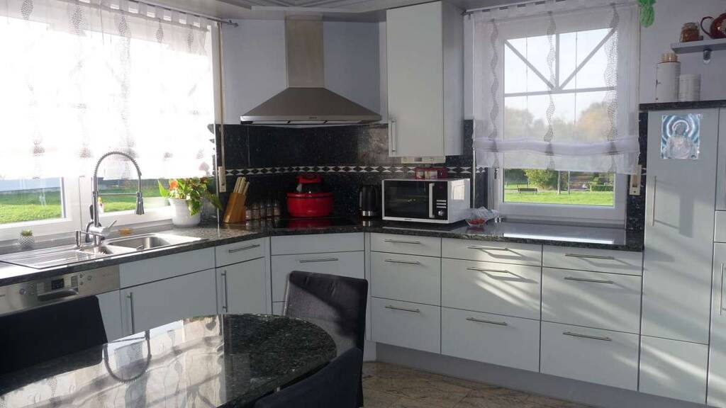 Einfamilienhaus zum Kauf 869.000 € 8 Zimmer 287 m² 727 m² Grundstück Sulzheim 55286