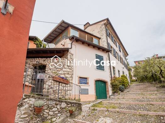 Villa zum Kauf 379.000 € 4 Zimmer 196 m² 220 m² Grundstück Via Giuseppe Garibaldi 2 Cavaion Veronese 37010