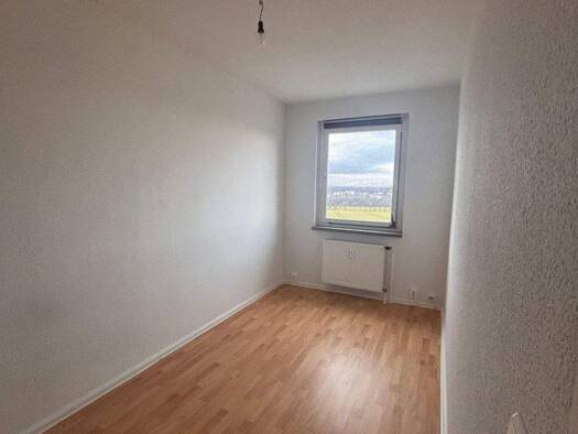 Studio zur Miete 290 € 3 Zimmer 57,7 m² EG frei ab sofort Techwitzer Straße 19 Rehmsdorf Elsteraue 06729
