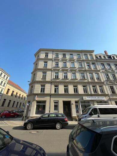 Wohnung zur Miete 580 € 2 Zimmer 65 m² 4. Geschoss Bernhardstraße 32 Anger-Crottendorf Leipzig 04315