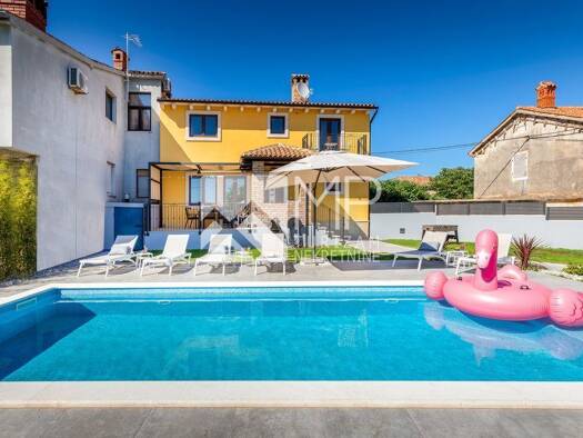 Reihenmittelhaus zum Kauf 470.000 € 4 Zimmer 409 m² Grundstück Ližnjan 52204
