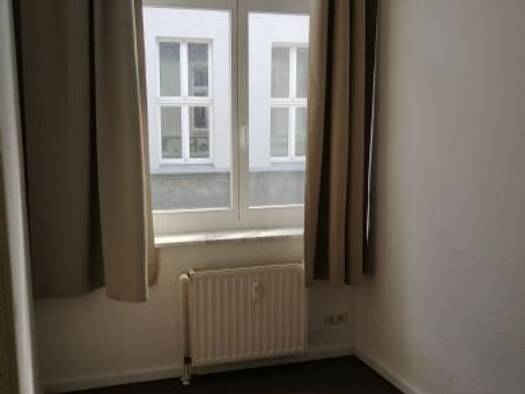 Wohnung zur Miete 370 € 2 Zimmer 41 m² 1. Geschoss frei ab sofort Münzstraße 31 Schelfstadt Schwerin 15755