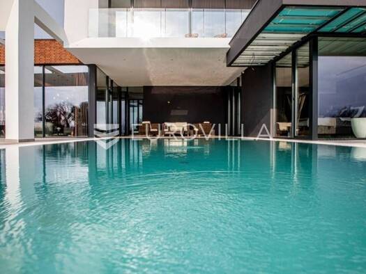Villa zum Kauf - Erstbezug 1.500.000 € 4 Zimmer 323,6 m² Ližnjan Ližnjan 52204
