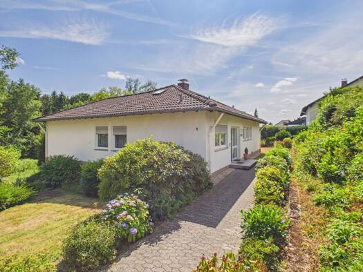 Bungalow zum Kauf 349.000 € 7 Zimmer 161 m² 831 m² Grundstück Emmelshausen 56281