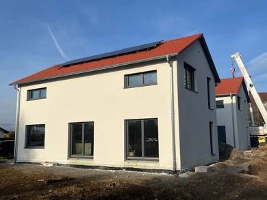 Einfamilienhaus zum Kauf - Erstbezug 548.000 € 4,5 Zimmer 126,7 m² 558 m² Grundstück Vöhringen Vöhringen 72189