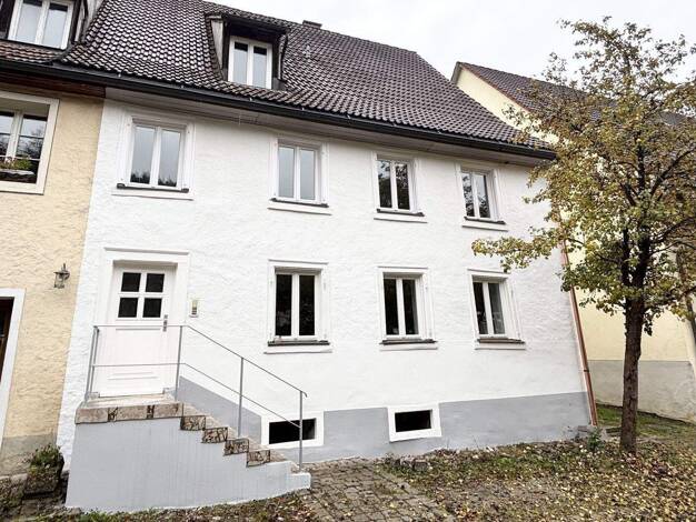 Wohnung zur Miete 490 € 2 Zimmer 60 m² EG frei ab sofort Tillostraße 2 Dillendorf Bonndorf im Schwarzwald 79848