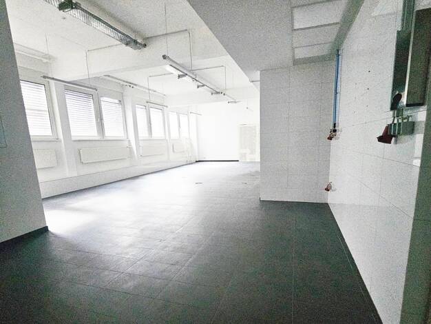 Lagerhalle zur Miete 8,50 € 135,5 m² Lagerfläche Karlsruher Straße 31-33 Rastatt 76437