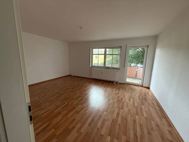 Bürofläche zur Miete 7 € 4 Zimmer 113 m² Bürofläche Wurzen 04808