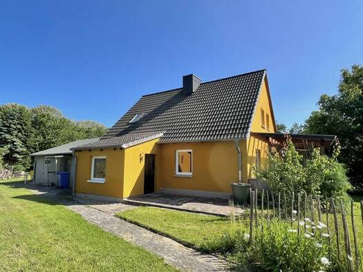 Haus zum Kauf 319.000 € 4 Zimmer 120 m² 4.297 m² Grundstück frei ab sofort Am großen Gänsepfuhl 1 Püschow Satow 18239