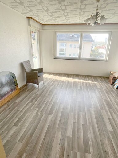 Wohnung zum Kauf 270.000 € 5 Zimmer 105 m² EG frei ab sofort Braike Nürtingen 72622