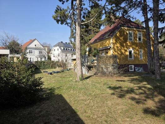 Haus zum Kauf 495.000 € 909 m² Grundstück Wiener Neustadt 2700