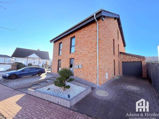 Haus zum Kauf 939.000 € 7,5 Zimmer 278 m² 446 m² Grundstück Großenritte Baunatal 34225