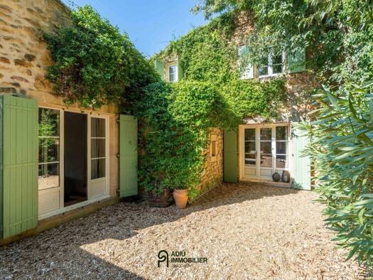 Haus zum Kauf 820.000 € 205 m² 880 m² Grundstück Centre Est Uzès 30700